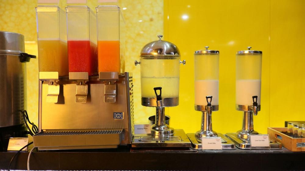 Citrus Sukhumvit 13 Nana By Compass Hospitality - Newly Renovated होटल